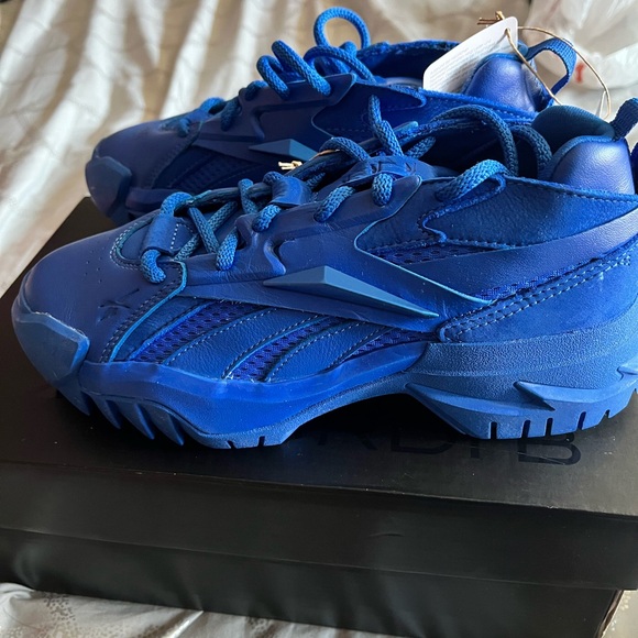 Reebok - Club Cardi C Cardi V2 Women’s Sneakers - Picture 3 of 4